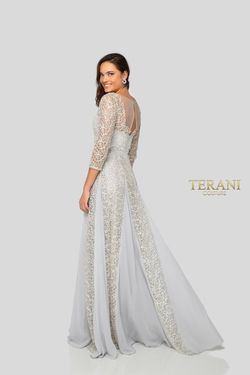 Style 1911M9297 Terani Couture Silver Size 4 Floor Length A-line Dress on Queenly