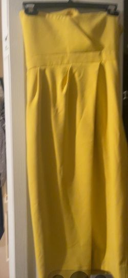 House of CB Yellow Size 2 50 Off Cocktail Dress on Queenly