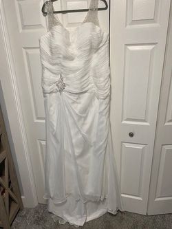 White Size 22 Straight Dress on Queenly