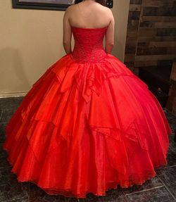 Red Size 32 Ball gown on Queenly