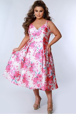Style CE2209 Sydney's Closet Pink Size 22 Euphoria Floral Mini Floor Length Cocktail Dress on Queenly