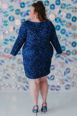 Style SC8113 Sydney's Closet Blue Size 20 Mini Jewelled Plus Size Cocktail Dress on Queenly