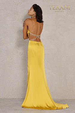Style 2111P4201 Terani Couture Yellow Size 4 Free Shipping Black Tie Prom Side slit Dress on Queenly