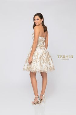 Style 1911P8073 Terani Couture Gold Size 6 Free Shipping Tall Height Cocktail Dress on Queenly