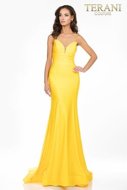 Style 2011P1234 Terani Couture Yellow Size 4 Prom Military Mermaid Dress on Queenly