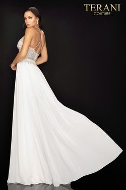 Style 2011P1051 Terani Couture White Size 8 Prom Free Shipping Ivory Side slit Dress on Queenly