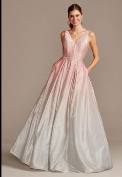 Night Studio Pink Size 4 Prom Ball gown on Queenly