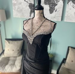 Portia and Scarlett Black Size 12 Bustier Halter Prom Mermaid Dress on Queenly