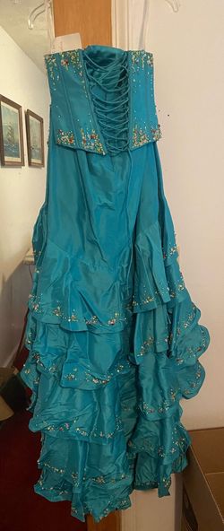 La Femme Blue Size 10 Prom Mermaid Dress on Queenly