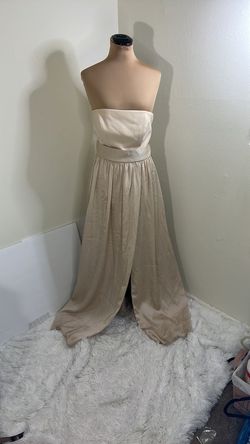 Vera wang Nude Size 12 Floor Length Prom Plus Size Wedding Guest Train Dress on Queenly