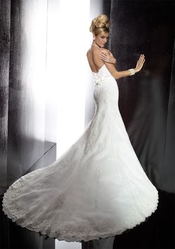 Style 15451 Christina Wu White Size 6 Floor Length Fitted Train Mermaid Dress on Queenly