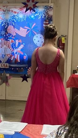 Design by Private label G Pink Size 8 Pageant Prom Floor Length Ball gown on Queenly