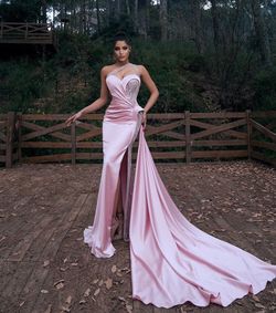 Catwalk Pink Size 4 Floor Length Wedding Guest One Shoulder Side slit Dress on Queenly