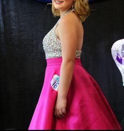 Jovani Pink Size 4 Pageant Ball gown on Queenly