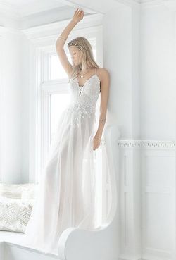 Style 7601 Ti Adora Pink Size 12 Plunge Ivory A-line Dress on Queenly