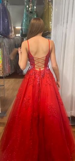 Amarra Red Size 0 Prom Shiny Pageant Ball gown on Queenly