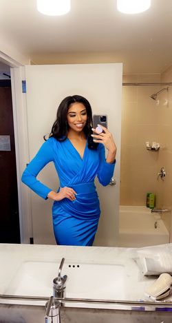 Johnathan Kayne Blue Size 2 Long Sleeve Prom Free Shipping Midi Cocktail Dress on Queenly