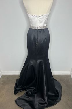 Sherri Hill Black Tie Size 8 Military Mermaid Dress on Queenly
