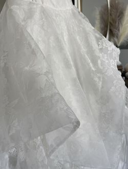 Style Tina: 219202 martin thornburg White Size 8 Floor Length Cotillion Ball gown on Queenly