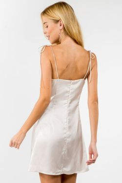 Style EKD2533 Fanco White Size 6 Floor Length Bachelorette Summer Bridal Shower Cocktail Dress on Queenly