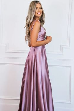 Bella and Bloom Purple Size 8 Side Slit Prom Silk A-line Dress on Queenly