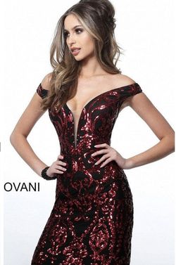 Jovani Red Size 2 Black Tie Mini Cocktail Dress on Queenly