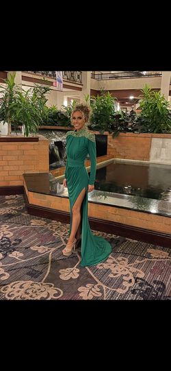 Jovani Green Size 00 Pageant Side slit Dress on Queenly