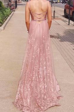 Ellie Wilde Pink Size 2 Prom Bridgerton Tulle A-line Dress on Queenly