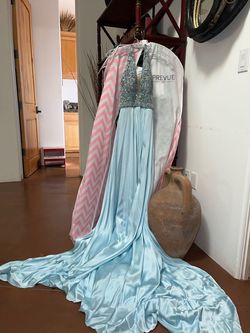 Sherri Hill Blue Size 0 Pageant Medium Height Sorority Formal Floor Length Ball gown on Queenly