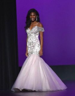 Mori Lee Pink Size 0 Pageant Mermaid Dress on Queenly