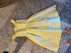Calvin Klein Yellow Size 10 Pageant 50 Off A-line Dress on Queenly