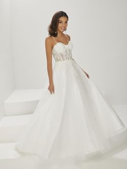 Style 16950 Tiffany Designs White Size 2 Floor Length Cotillion Ball gown on Queenly
