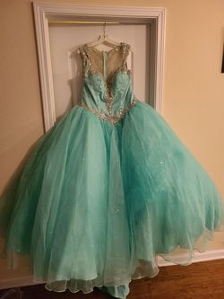 Mori Lee Green Size 20 Floor Length Plus Size Ball gown on Queenly