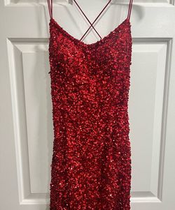 Sherri Hill Red Size 4 Train Floor Length Straight Dress on Queenly