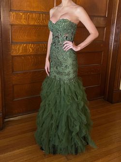 Jovani Green Size 2 Black Tie Mermaid Dress on Queenly
