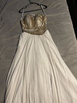 Terani Couture White Size 4 50 Off Floor Length Ball gown on Queenly