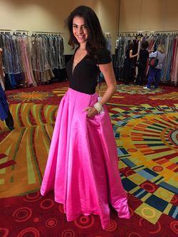 Sherri Hill Hot Pink Size 4 Black Tie Jewelled Ball gown on Queenly