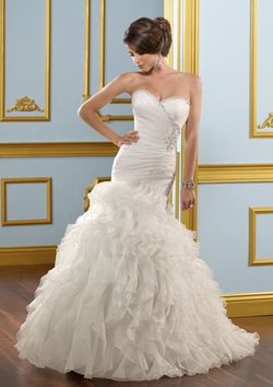 Mori Lee White Size 4 50 Off Floor Length 70 Off Mermaid Dress on Queenly