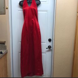 De-Laru by Sheila Yen Red Size 10 Silk Tall Height Straight Dress on Queenly