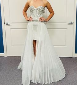 Sherri Hill White Size 0 50 Off Bachelorette Floor Length Cocktail Dress on Queenly