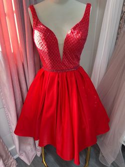 Vienna Red Size 2 Homecoming Cocktail Dress on Queenly