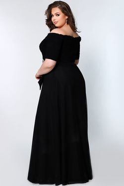 Style CE2009 Sydney's Closet Black Size 24 Floor Length Tall Height Plus Size Sleeves Straight Dress on Queenly
