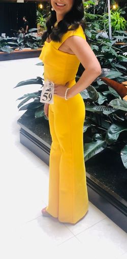 Yellow Size 4 Jumpsuit Dress on Queenly