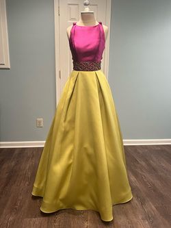 Mac Duggal Multicolor Size 0 Ball gown on Queenly