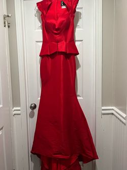 Mac Duggal Red Size 6 Military Floor Length Mermaid Dress on Queenly