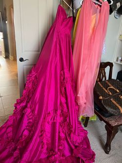 Sherri Hill Pink Size 00 Floor Length Ball Gown Train Dress on Queenly