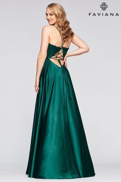 Style S10400 Faviana Green Size 0 Floor Length S10400 Tall Height A-line Dress on Queenly