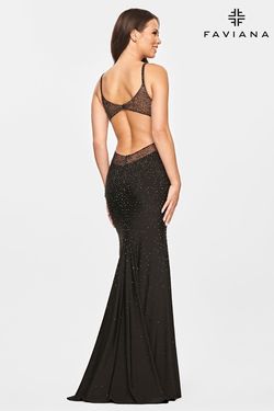 Style S10500 Faviana Black Size 6 Fitted Mermaid Dress on Queenly