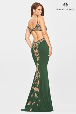 Style S10668 Faviana Green Size 0 Floor Length Cut Out Mermaid Dress on Queenly
