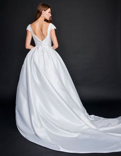 Style 3220 Nina Canacci White Size 16 Cotillion Plus Size Floor Length Train Ball gown on Queenly